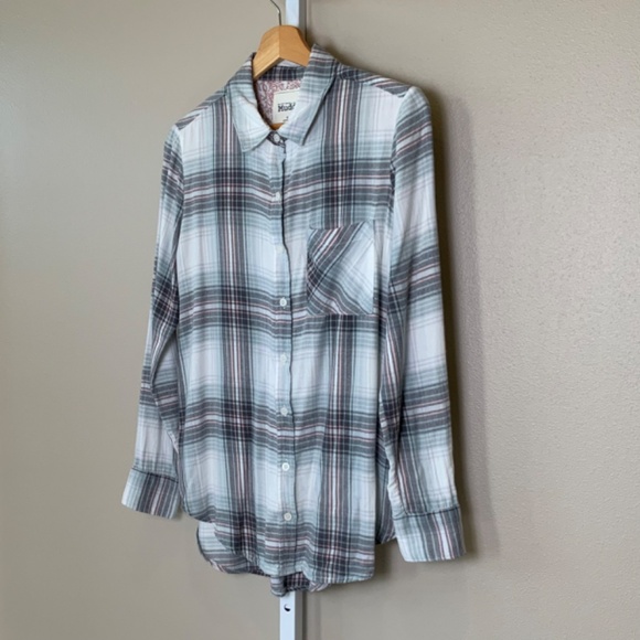 MUDD Plaid Flannel Button Down Shirt - Picture 7 of 16